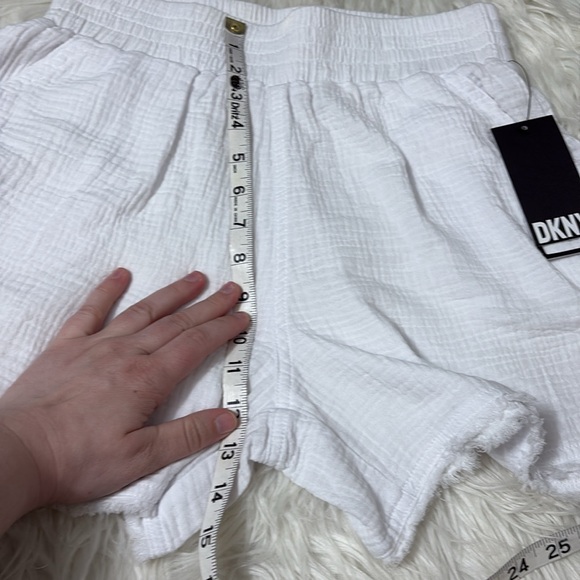 NWT DKNY White Gauze Pull On Shorts Size S 100% Cotton - Picture 6 of 11